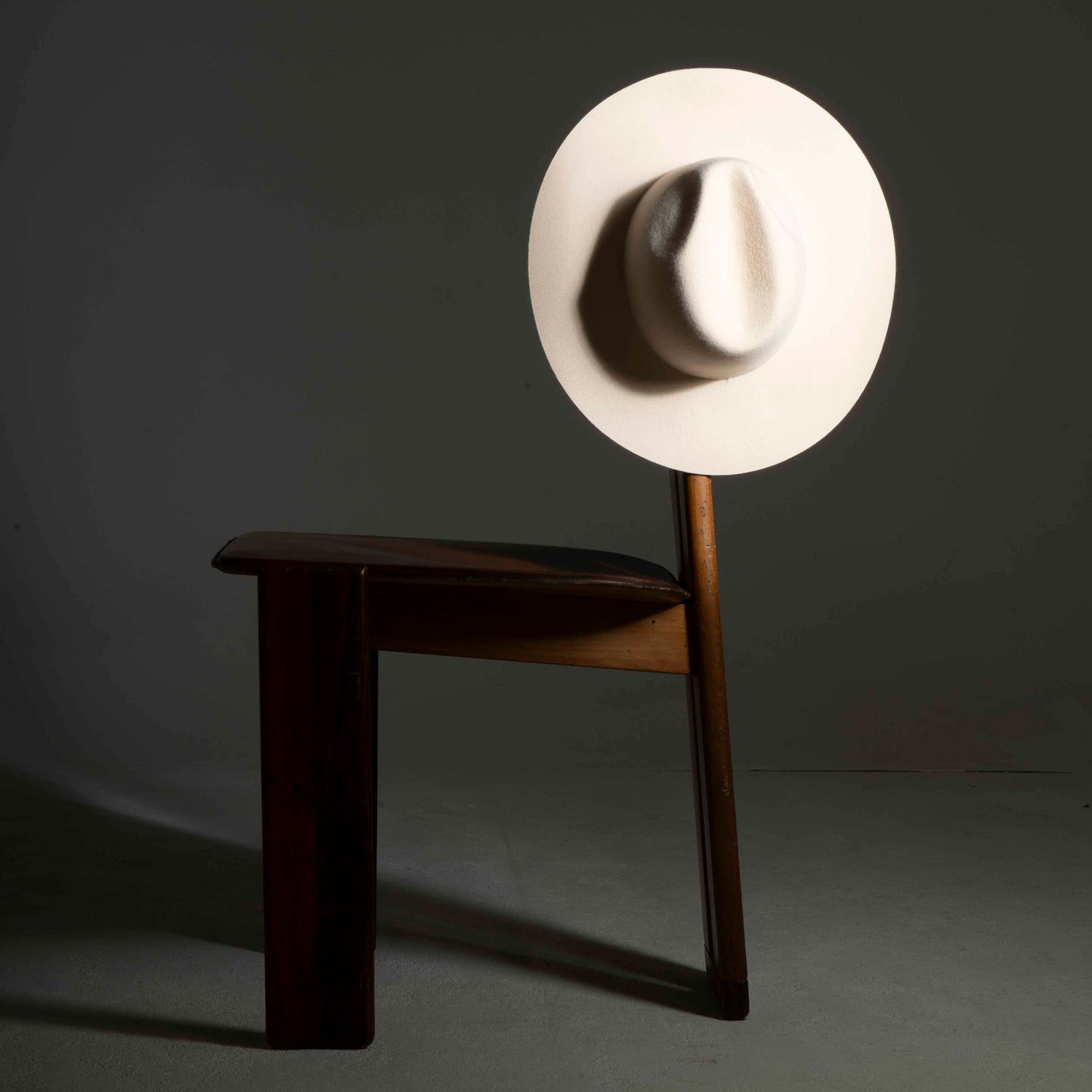 Il brand di cappelli con cui attraversare il presente